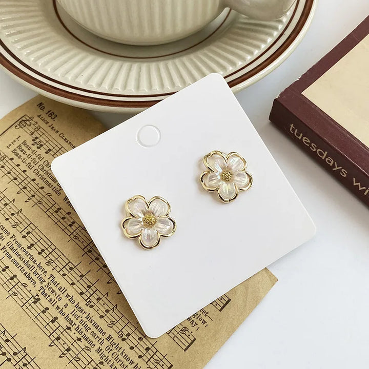 Cute White Flower Earrings