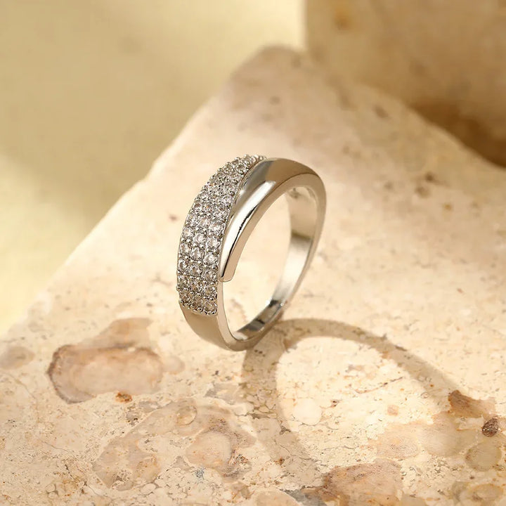 Adjustable Zirconia Ring