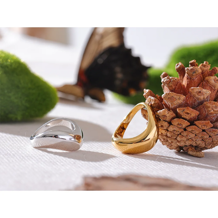 Minimalistic Finger Ring