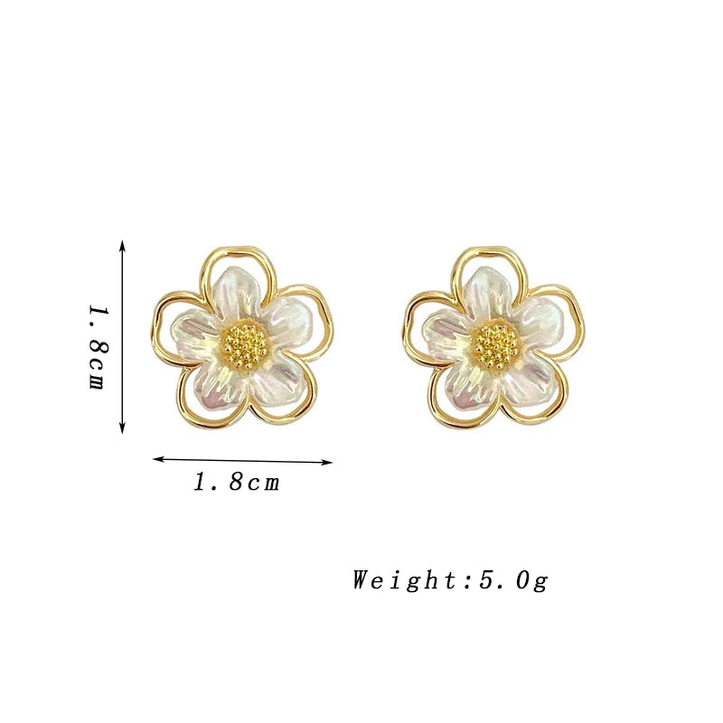Cute White Flower Earrings