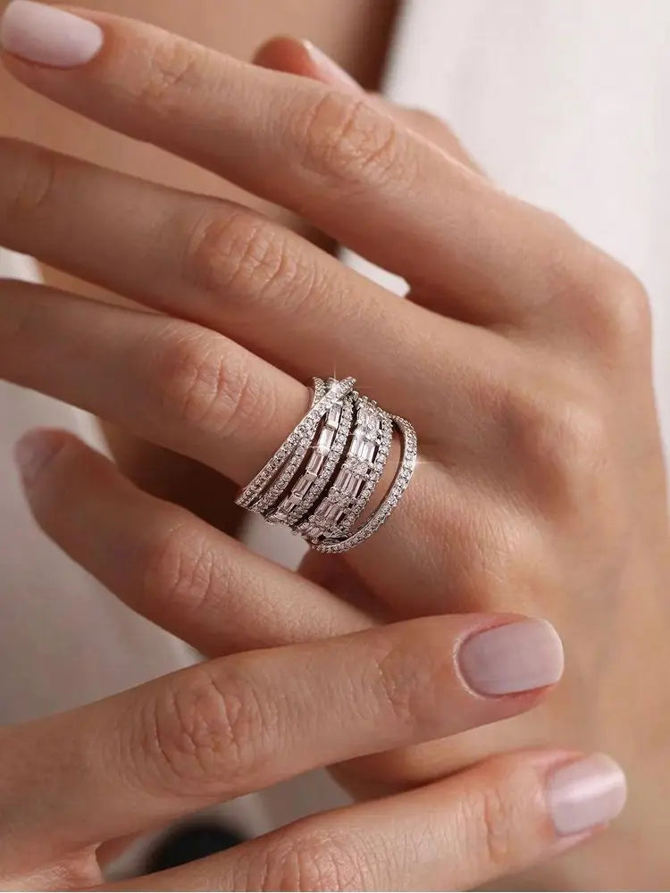 EXQUISITE MULTI-LAYER SILVER RING